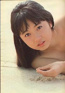 小川範子　ヌード 